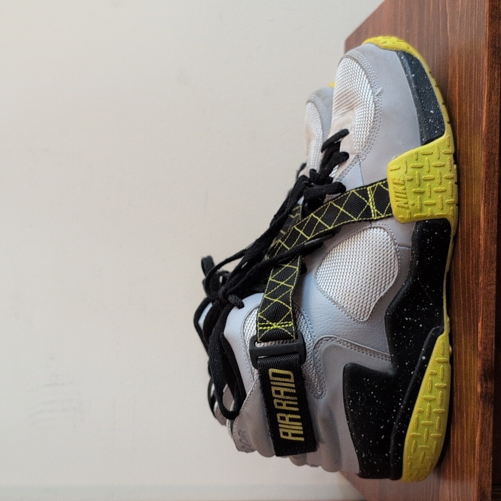 Nike Air Raid Sz 11